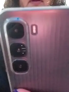 MEYBELLATINA online show from 11.07.25