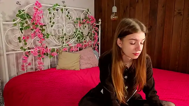 TawanaWalleck online show from 10.01.25