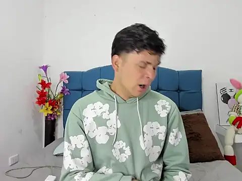 Snapshot of Aaron_Foxxx chatting on 01.09.26 Aaron Foxxx online show from 01.09.26