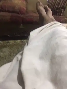 Snapshot of Yassesexy chatting on 10.03.25 Yassesexy online show from 10.03.25