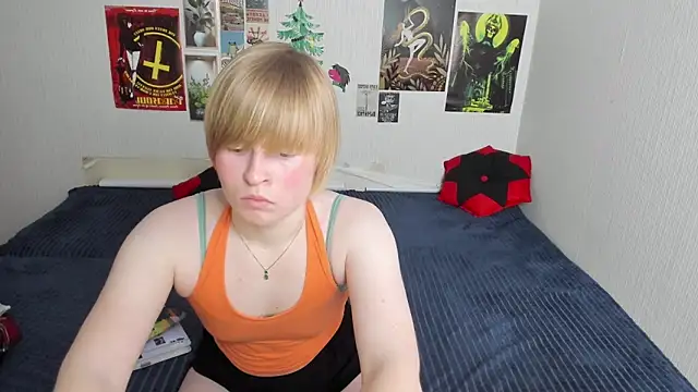 Cattie w  online show from 03.16.26