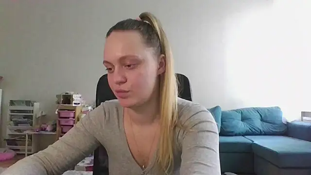 Cynoraye online show from 03.04.26