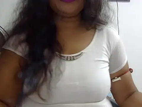 Snapshot of aarohee9 chatting on 12.05.25 aarohee9 online show from 12.05.25