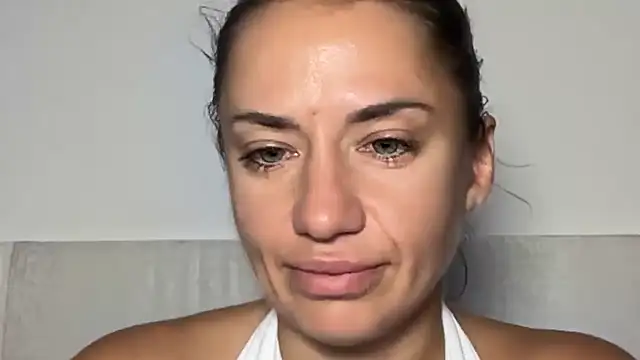 Roriann online show from 03.05.26