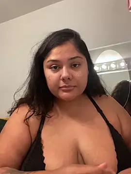 pmonie online show from 10.13.25