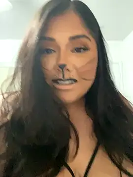 pmonie online show from 10.26.25