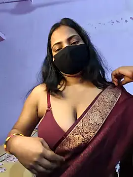 Queen Shanayaa online show from 10.02.25