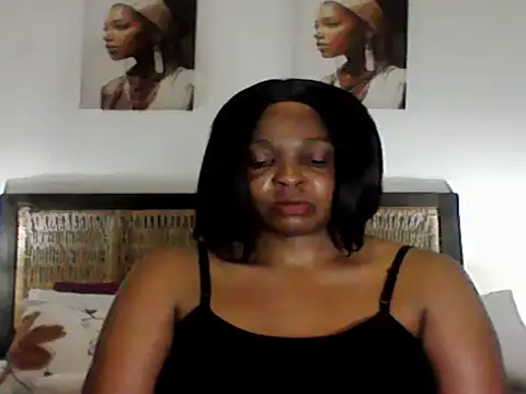 Snapshot of Blacksashaxx chatting on 12.19.25 Blacksashaxx online show from 12.19.25