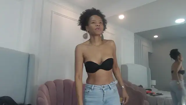 Snapshot of ChantalGarner chatting on 01.19.26 ChantalGarner online show from 01.19.26