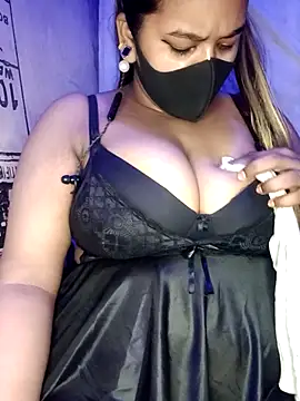 Hot Girl Dimple online show from 10.13.25