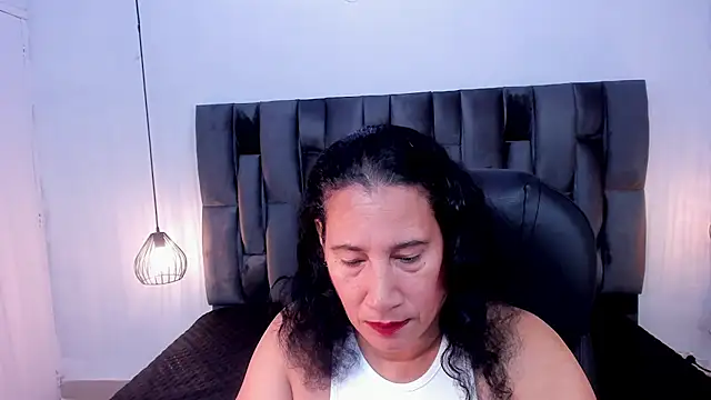 Susi Lee online show from 10.11.25