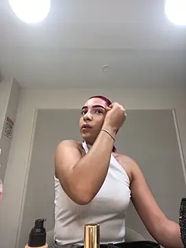 Snapshot of theladymonserrateshow chatting on 02.02.26 theladymonserrateshow online show from 02.02.26