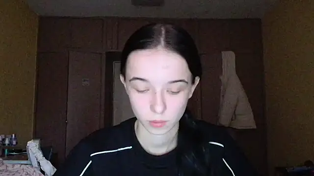 Emilia Light online show from 01.07.26