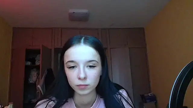 Emilia Light online show from 04.23.26