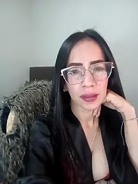 YaraDuartee online show from 03.21.26