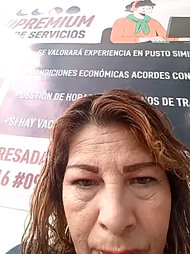 Snapshot of VANESSA__01 chatting on 11.18.25 VANESSA 01 online show from 11.18.25