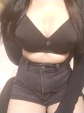 Rosie Star online show from 11.05.25