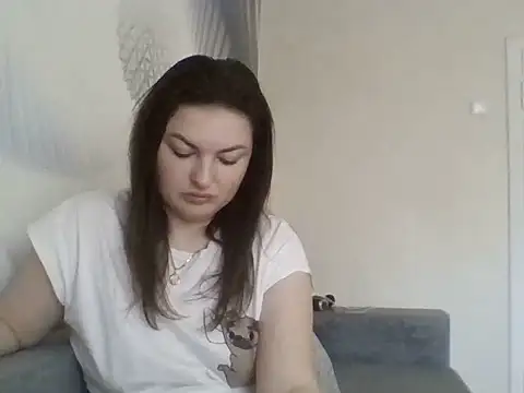 Snapshot of Calmyris chatting on 02.02.26 Calmyris online show from 02.02.26