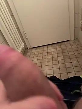 Snapshot of Penisbrutaldick chatting on 12.06.24 Penisbrutaldick online show from 12.06.24