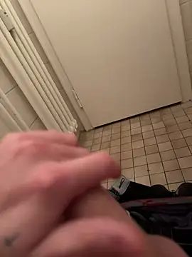 Snapshot of Penisbrutaldick chatting on 12.15.24 Penisbrutaldick online show from 12.15.24