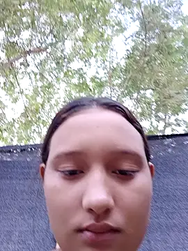 young dairy01 online show from 10.28.25