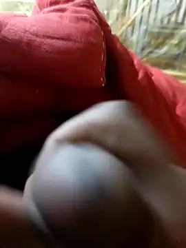 Snapshot of WrongAngle30 chatting on 11.27.25 WrongAngle30 online show from 11.27.25