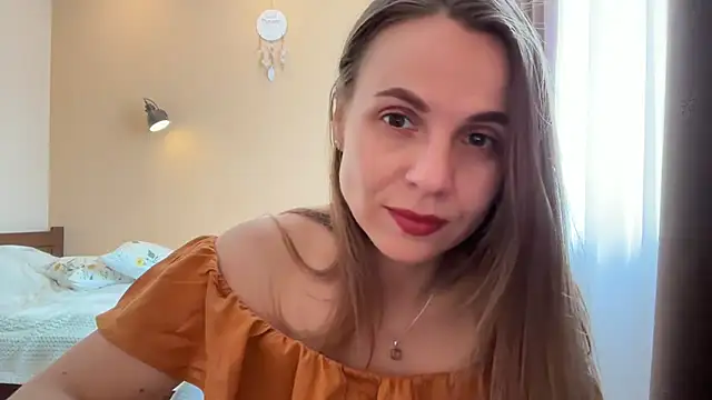 AnnieLove7722 online show from 05.12.26