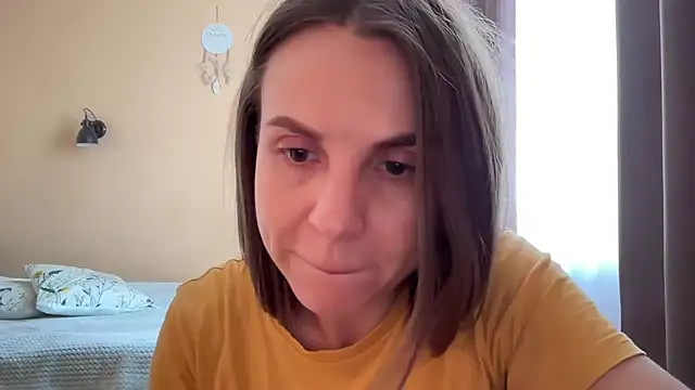 AnnieLove7722 online show from 06.18.26