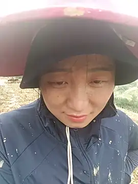Snapshot of zhen-zo chatting on 05.15.26 zhen-zo online show from 05.15.26