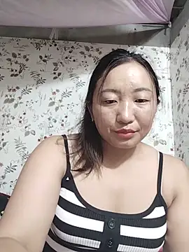 Snapshot of zhen-zo chatting on 05.29.26 zhen-zo online show from 05.29.26