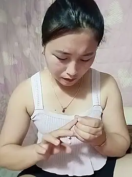 Snapshot of buddy-sexy chatting on 05.22.26 buddy-sexy online show from 05.22.26