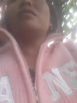 bree-zz online show from 11.05.25