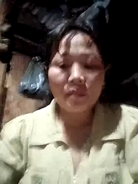 Snapshot of bree-zz chatting on 02.18.26 bree-zz online show from 02.18.26