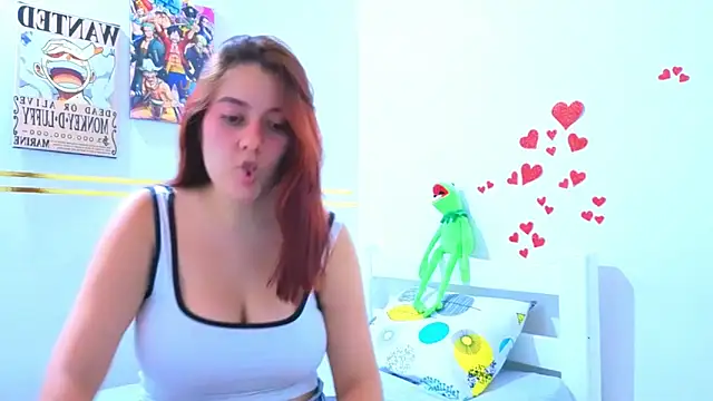 Snapshot of LyraCarter chatting on 02.25.26 LyraCarter online show from 02.25.26