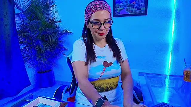 Carol Miss2 online show from 11.12.25