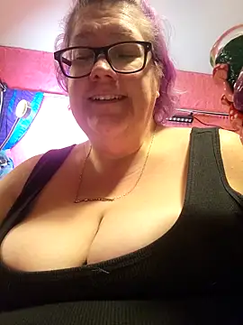 Snapshot of violentviolet68 chatting on 02.11.26 violentviolet68 online show from 02.11.26