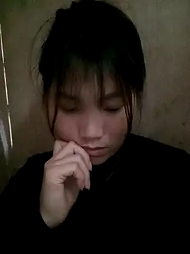 min-xinh online show from 02.18.26