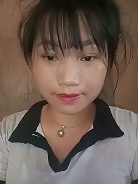Snapshot of min-xinh chatting on 06.25.26 min-xinh online show from 06.25.26