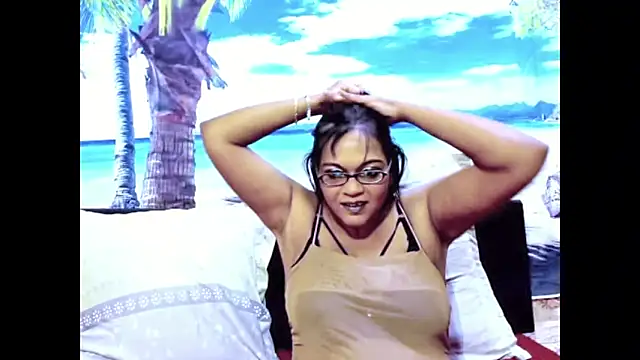 Snapshot of indianswtbella chatting on 02.05.26 indianswtbella online show from 02.05.26