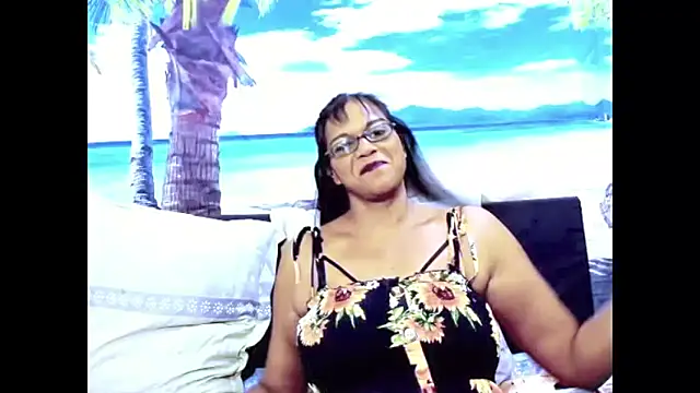 Snapshot of indianswtbella chatting on 02.12.26 indianswtbella online show from 02.12.26