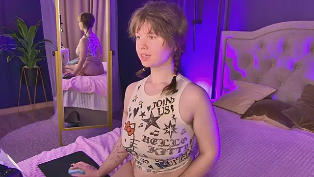 Snapshot of Lilly_Stark chatting on 02.28.26 Lilly Stark online show from 02.28.26