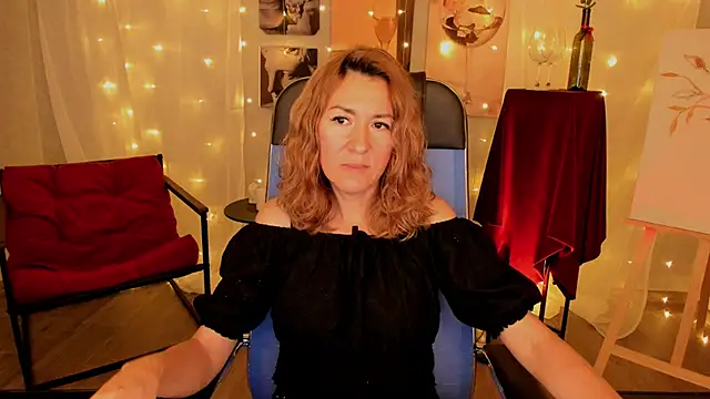 DonnaSmitth online show from 11.25.25