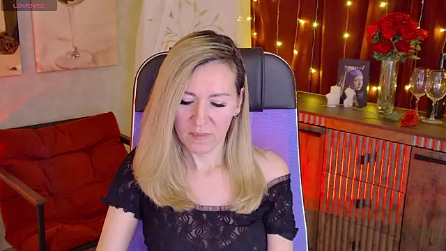 DonnaSmitth online show from 04.23.26