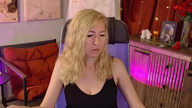 DonnaSmitth online show from 06.19.26