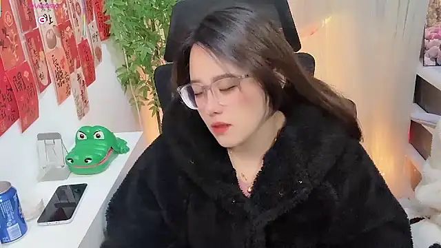 Snapshot of NEWONETO chatting on 01.09.26 NEWONETO online show from 01.09.26