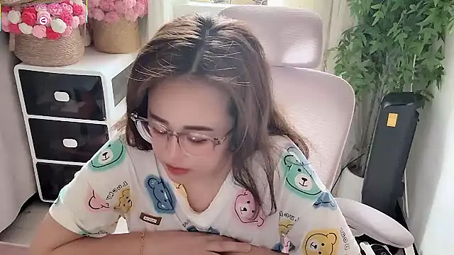 NEWONETO online show from 06.15.26