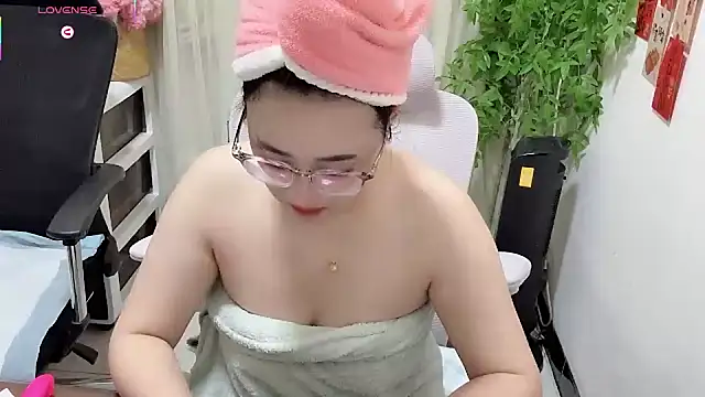 NEWONETO online show from 07.24.26