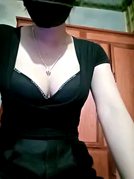 Snapshot of LenaCii chatting on 10.02.25 LenaCii online show from 10.02.25