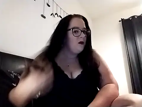 CuteLacexx online show from 10.13.25