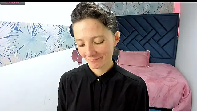 Snapshot of Valery_More__ chatting on 03.02.26 Valery More online show from 03.02.26